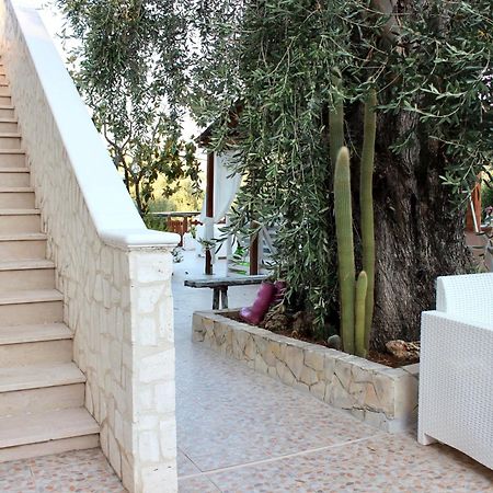 Villa Marchionna Вьесте Экстерьер фото